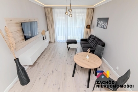 NOWY KOMFORTOWY APARTAMENT Z MIEJSCEM POSTOJOWYM